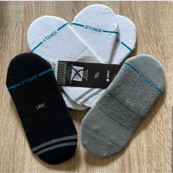 (5) New Stance No Show Socks, L - Picture 2 of 6